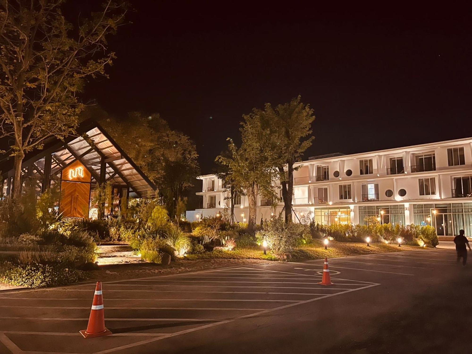 Punn Hotel Korat Nakhonratchasima Exterior foto